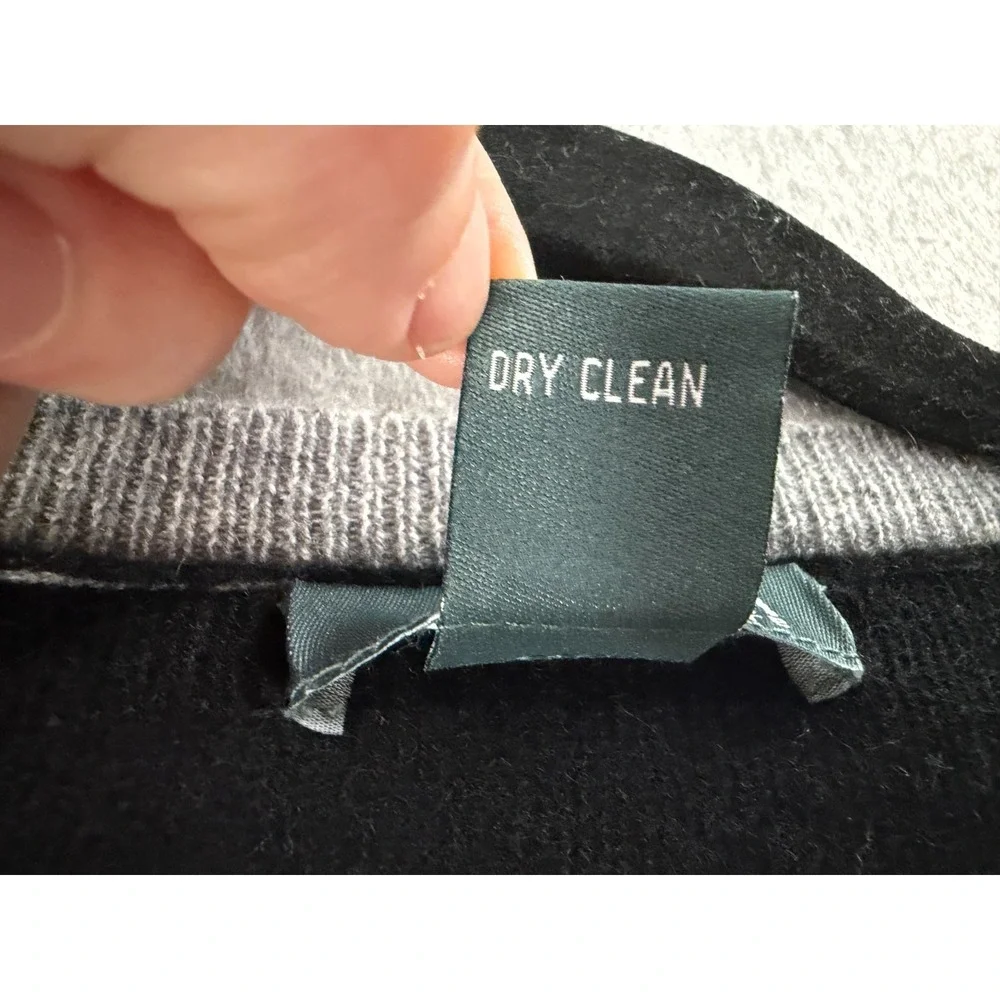 Griffen‎ Cashmere Sweater Womens XL Black Gray Quiet Luxury Dark Academia Stripe